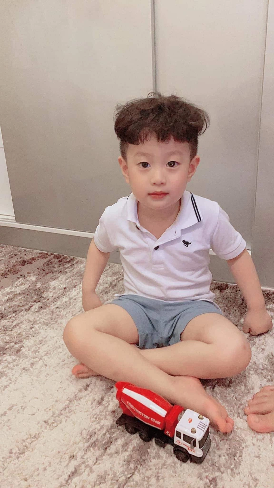 Vợ cũ nhắc chưa gửi tiền nuôi con trai việt anh có phản ứng đáng chú ý - 2