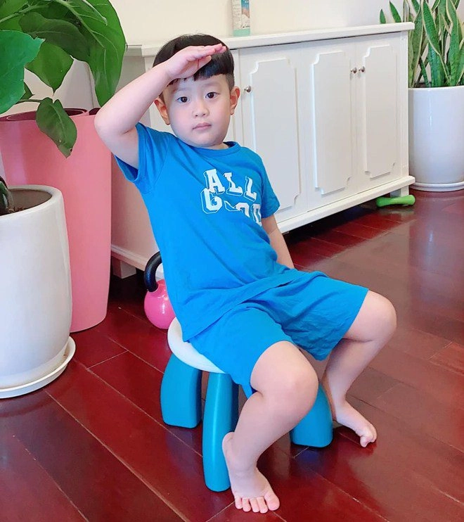 Vợ cũ nhắc chưa gửi tiền nuôi con trai việt anh có phản ứng đáng chú ý - 10