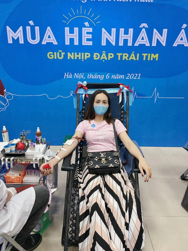 Vợ của công lý bị nhầm là đồng nát khi chăm chồng cđm vẫn tấm tắc khen trang phục - 14