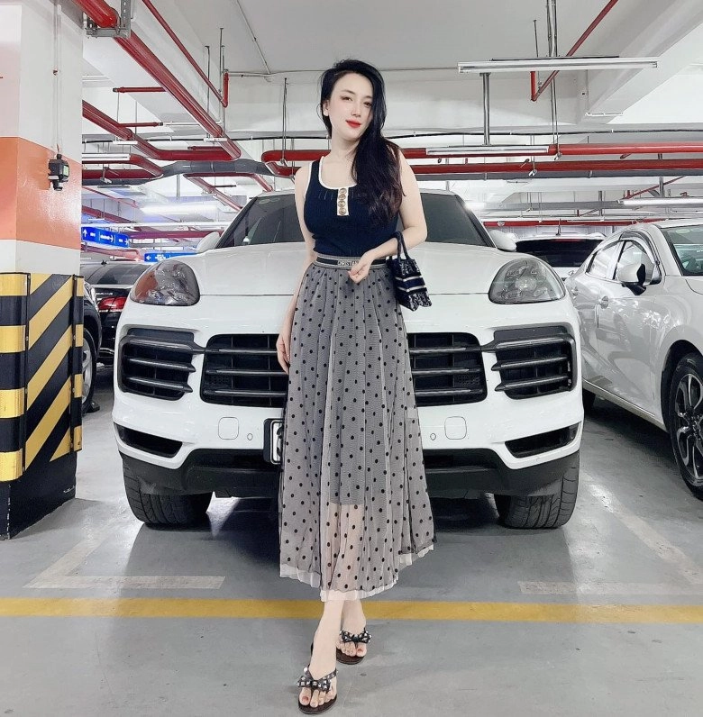 Vợ khắc việt một tay chăm cặp song sinh vẫn đẹp mòn con mắt mặc áo giấu quần như chị của con - 5