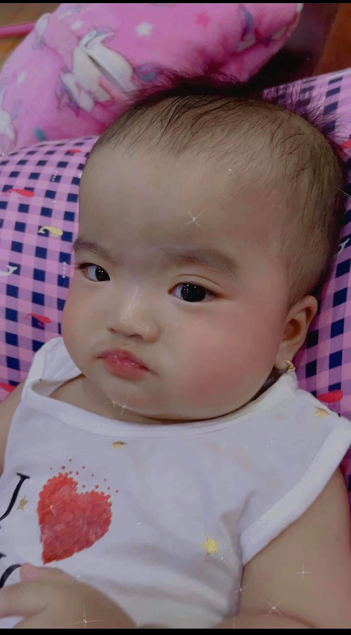 Vợ mạc văn khoa khẳng định mặc ai rủa cứ rủa vẫn khoe hình con gái đều đặn - 10