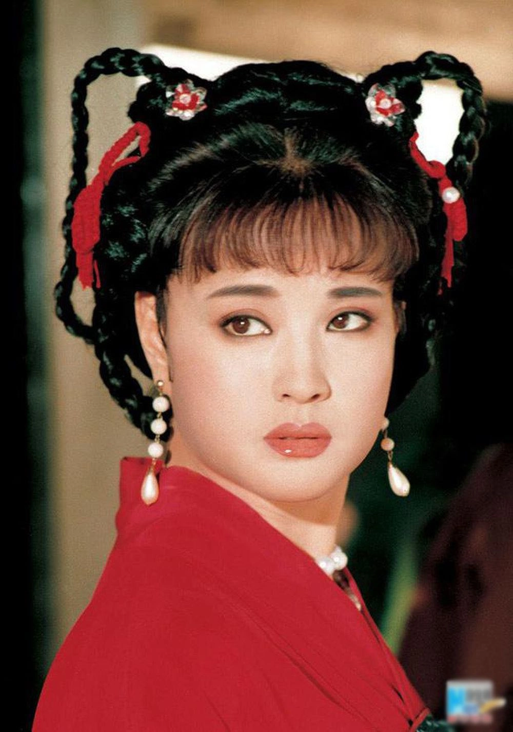 Võ tắc thiên đẹp nhất màn ảnh bị bóc mẽ đập toàn bộ gương mặt sau 24 năm lên sóng - 1