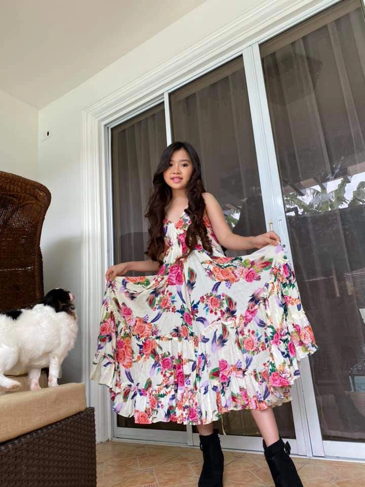 Vóc dáng lớn phổng phao đẹp nhưthiếu nữ của bé gái được đại gia dubaibao nuôi từ 5 tuổi - 15