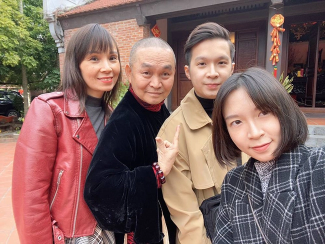 vua hài tết xuân hinh con làm thợ may công nhân đều ủng hộ rớm nước mắt khi con cưới - 1
