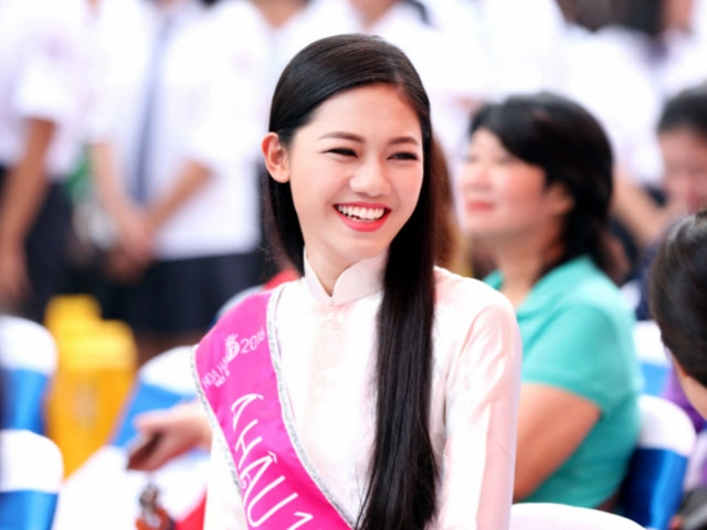 Vừa thông báo mang thai bà bầu mới nhất làng nhan sắc che bụng bằng chiếc túi hiệu khủng - 16