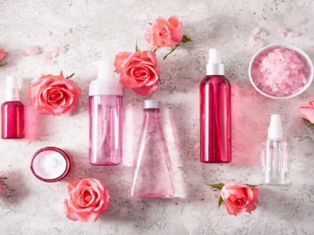 Top 15 nước hoa hồng tốt nhất được yêu thích nhất hiện nay - 16