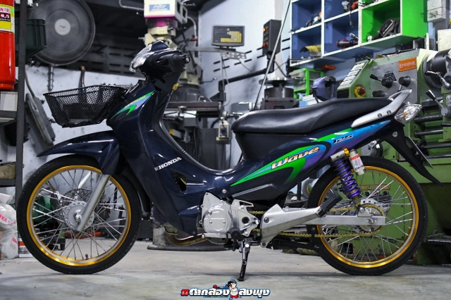 Wave 125 độ biến thể mới đẹp vi diệu tại xứ chùa vàng - 3