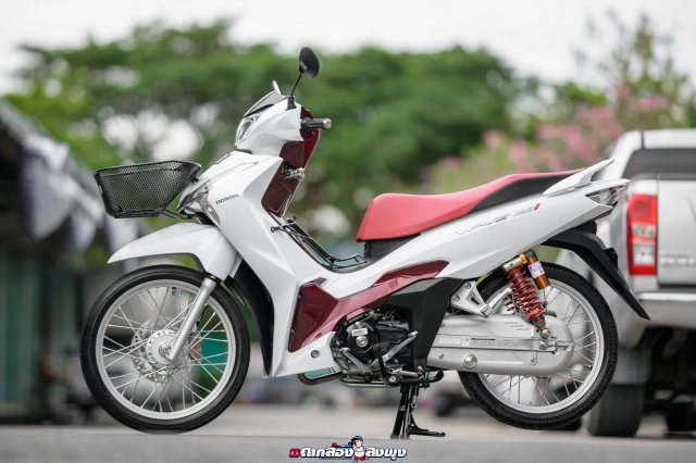 Wave 125i 2023 bản độ đầu tiên xuất hiện trên thế giới - 25