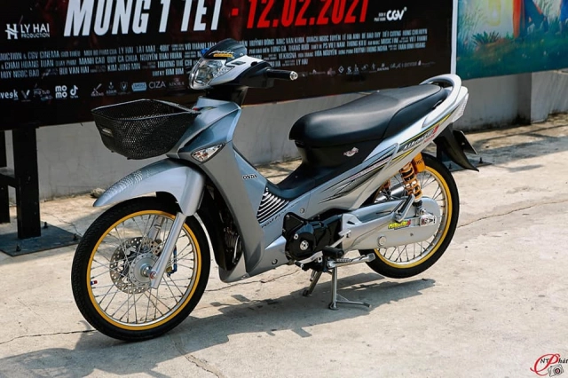 Wave 125i hồi xuân một cách rạo rực giữa lòng sài gòn - 20