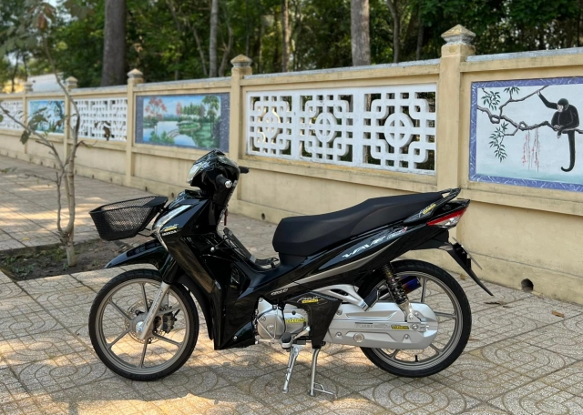 Wave 125i tậu dàn chân vàng đồng đẹp nhức nách - 2