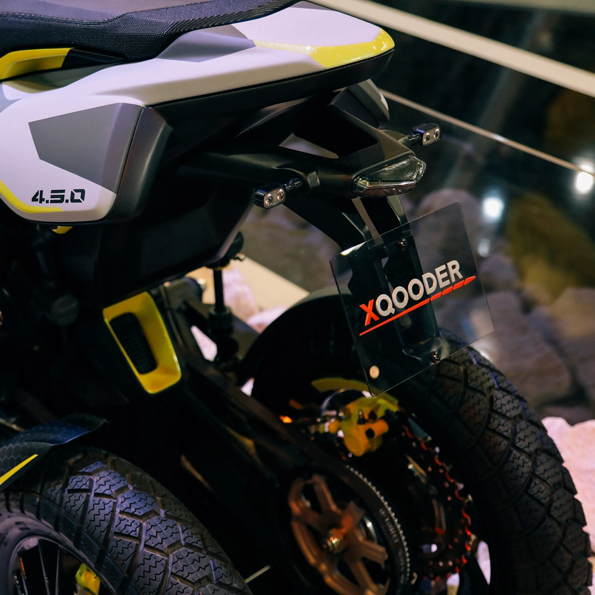 Xqooder touring - mẫu tay ga 4 bánh của thương hiệu thụy sĩ chuẩn bị ra mắt trong năm 2020 - 8
