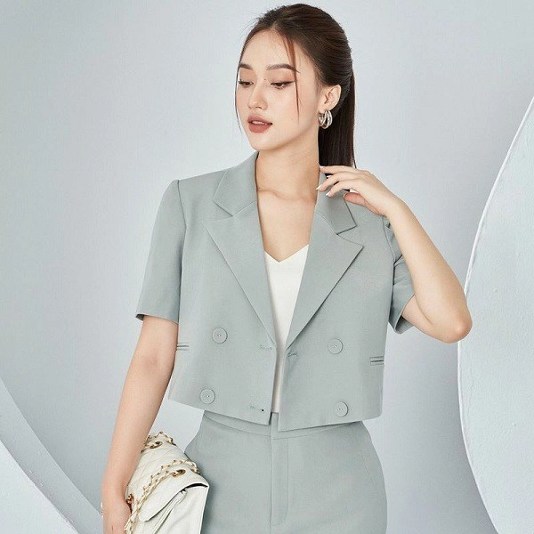Xu hướng đồ công sở hè 2022 toàn các món đồ trẻ trung nàng diện lên xinh hết cỡ - 7