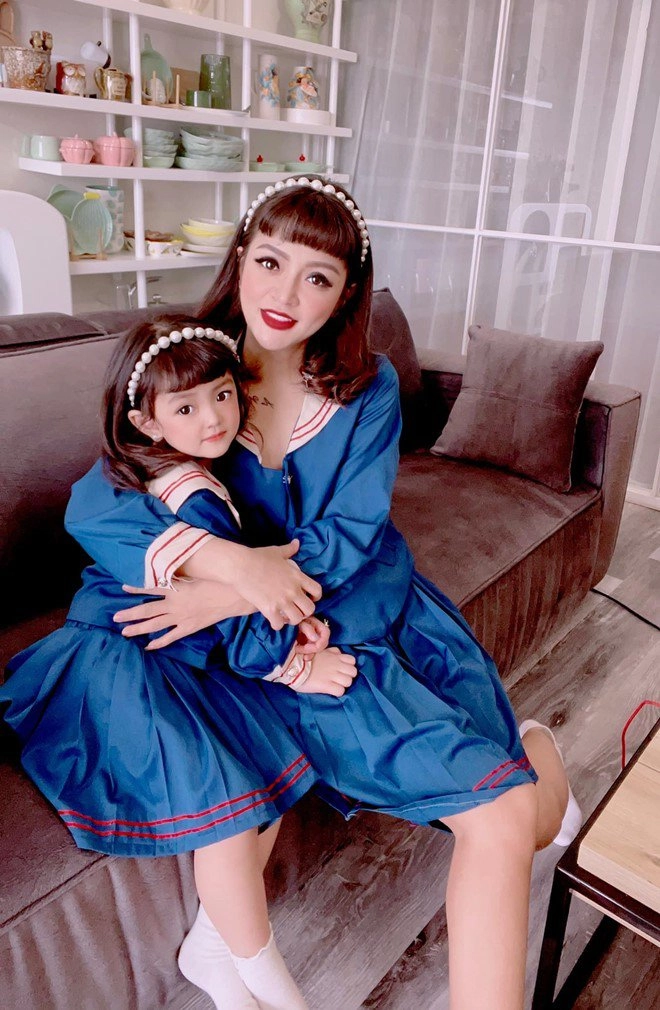 Xưa đầu trọc lốc bé gái hà nội giờ xinh như búp bê nổi tiếng phim hương vị tình thân - 14