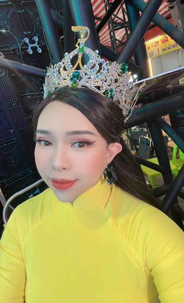 Xuất hiện em gái của miss grand thùy tiên nhan sắc khác biệt nhưng thần thái không vừa - 3