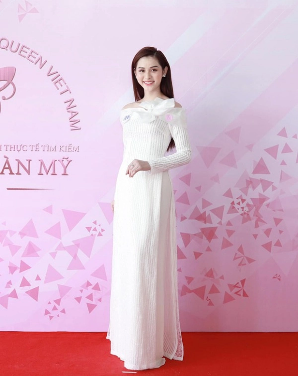Xuất hiện thí sinh chuyển giới nhà nghèo sở hữu nhan sắc có thể lật đổ hương giang - 2