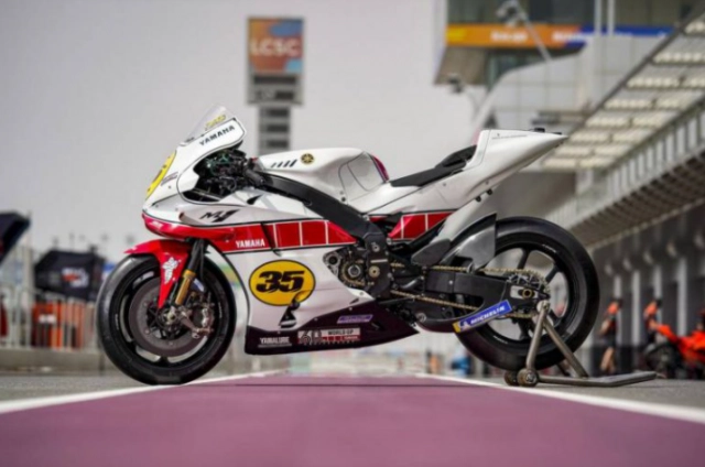 Yamaha m1 độ phong cách motogp nhằm kỷ niệm 60 năm tham gia grand prix - 1
