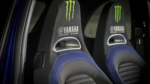 Yamaha m1 truyền cảm hứng cho tác phẩm abarth 595 monster energy yamaha - 5