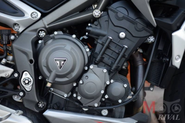 Yamaha mt-09 và triumph street triple 765 rs 2021 trên bàn cân thông số - 3