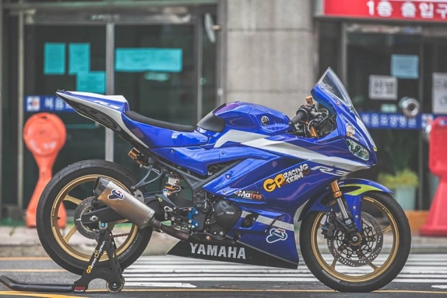 Yamaha r3 thế hệ mới độ tối tân theo phong cách đường đua - 3