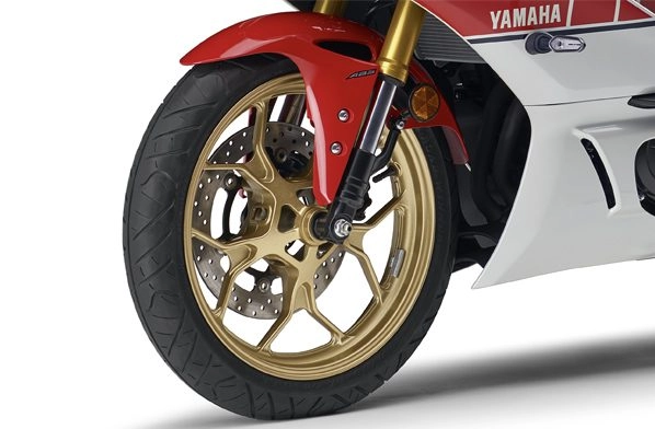 Yamaha r3 wgp 60th anniversary edition được bán tại nhật bản với số lượng giới hạn - 9