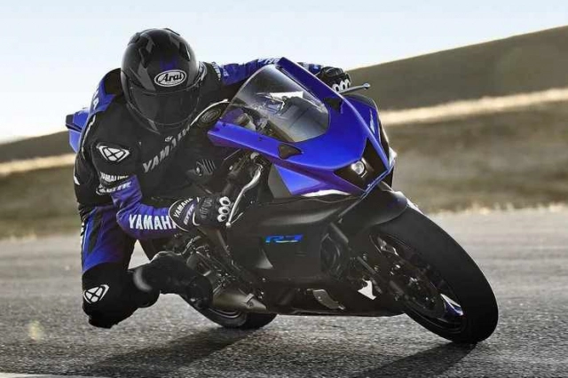Yamaha r7 2021 chính thức ra mắt tại thái lan với giá bán bất ngờ - 1