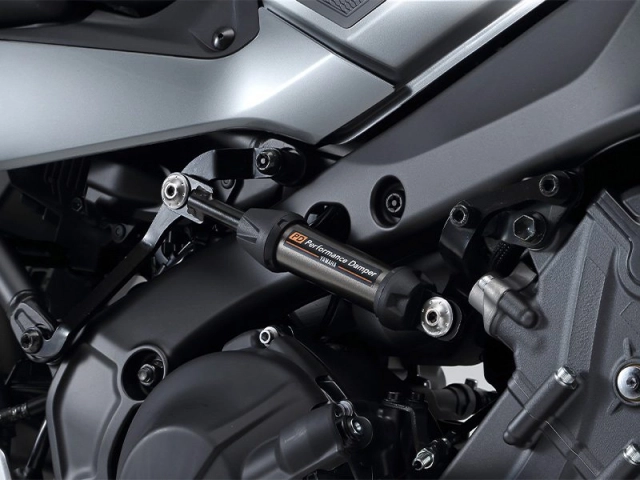 Yamaha ra mắt giảm chấn hiệu suất rung performance damper cho r7 - 2