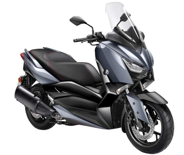 Yamaha x-max 250 2022 ra mắt tại thị trường malaysia - 1