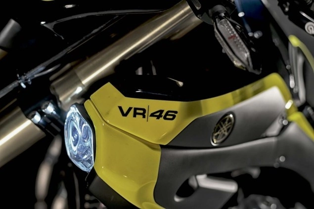 Yamaha xjr 1300 độ đẹp vô đối của tay đua lão làng valentino rossi - 9