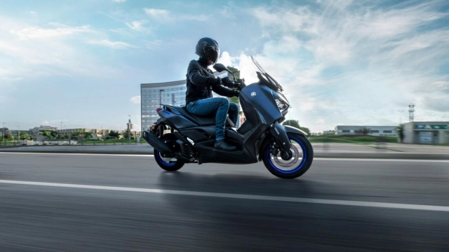 Yamaha xmax 125 tech max 2023 được nâng cấp công nghệ đồng hồ tft - 2