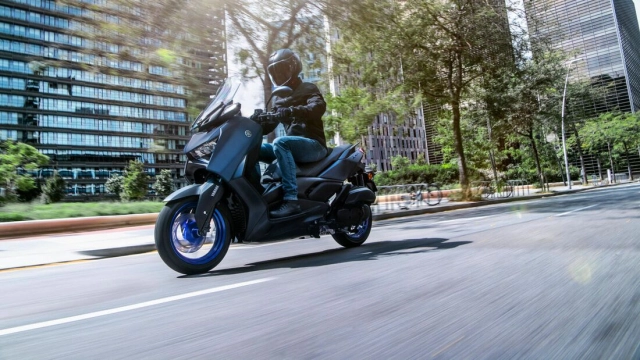 Yamaha xmax 125 tech max 2023 được nâng cấp công nghệ đồng hồ tft - 3