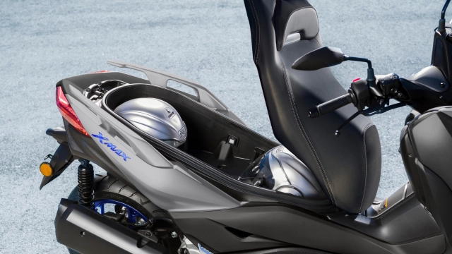 Yamaha xmax 300 2021 chính thức ra mắt tại motor show thailand - 9