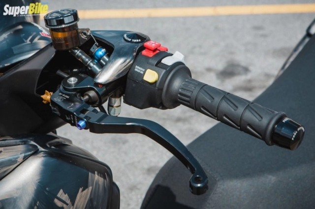 Yamaha xmax300 độ full carbon từ fin racing bike - 4