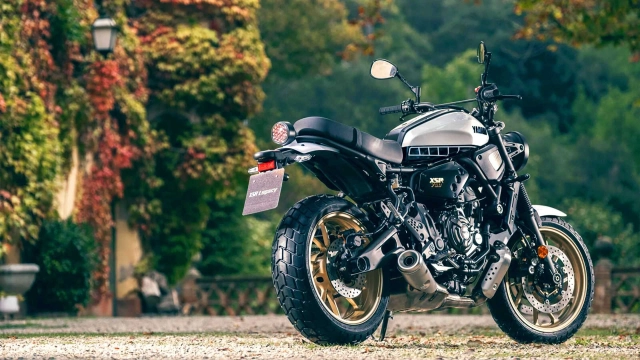 Yamaha xsr700 legacy 2023 mới ra mắt tại sự kiện eicma 2022 - 10