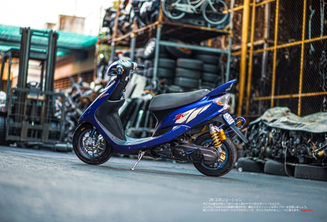 Yamaha zr evolution trở nên đầy quá dị với cây pô carbon titan - 38