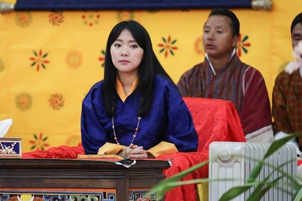 2 công chúa bhutan người sang trọng đài các người được ví đẹp như thần tiên tỷ tỷ - 8