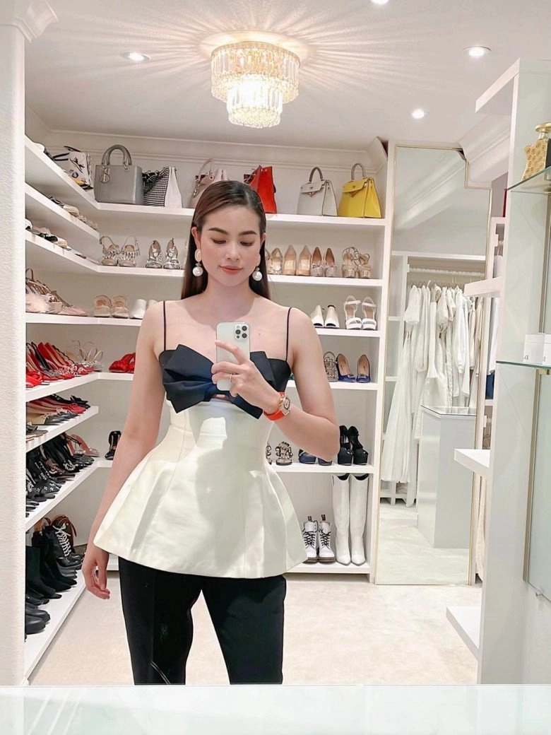 Bỏ showbiz sang mỹ sinh con chân dài hải phòng giờ ăn sung mặc sướng liên tục được mẹ chồng tặng hột xoàn - 2