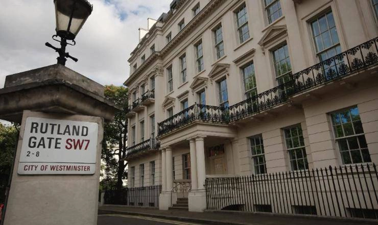 Bỏ trống 15 năm ngôi nhà đắt nhất london được rao bán khung cảnh bên trong mới khó tin - 3