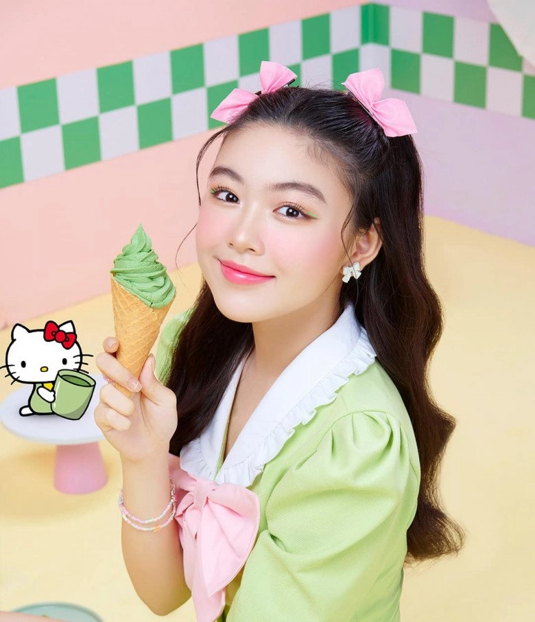 Con gái lớn của mc quyền linh hiếm hoi mặc áo hở bụng khoe chiếc eo cực phẩm tuổi 16 - 10