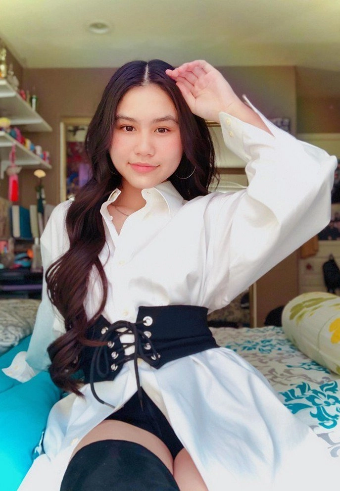 Con gái nsưt ngọc huyền vừa xinh vừa giỏi ở mỹ nhưng về việt nam có thể vào hội hoa hậu tương lai với con gái quyền linh - 3