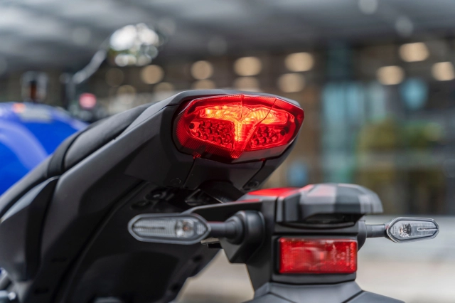 Đánh giá yamaha mt-10 2022 - một bậc thầy về mô-men xoắn mới - 7