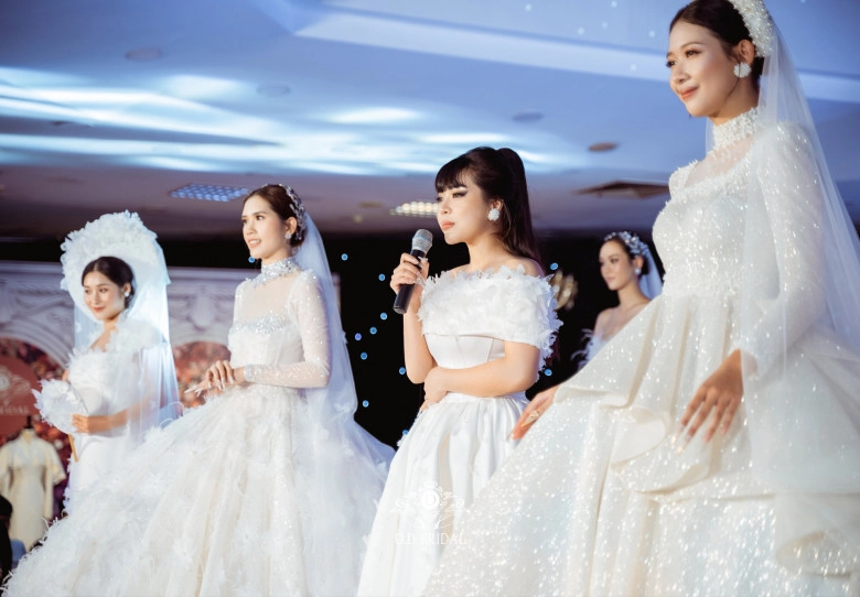 Dd bridal trình làng bst váy cưới ngọc nữ với nét thiết kế độc đáo của ntk dung dung - 4