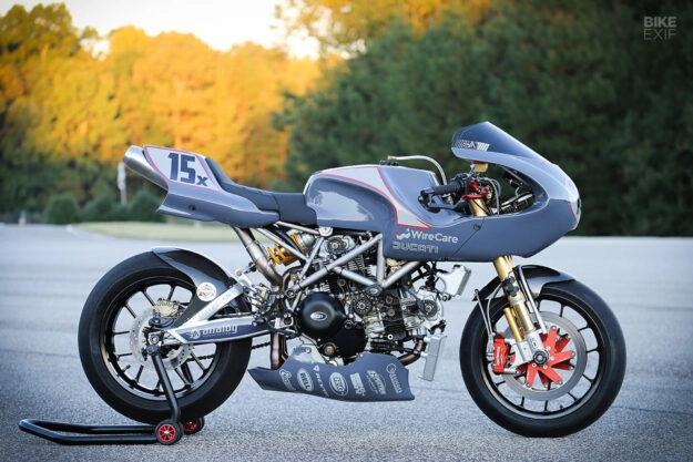 Ducati 1000ds độ phong cách đường đua của analog - 9