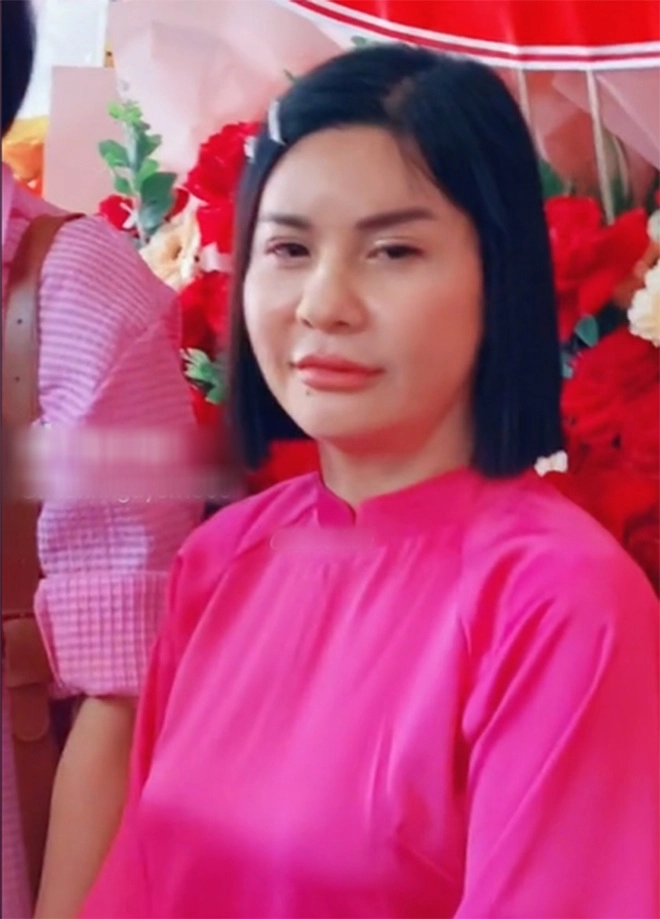 Hậu công khai ảnh cưới cát phượng tái xuất với gương mặt đơ cứng môi tều dân mạng đoán có tiêm chích nhẹ - 3