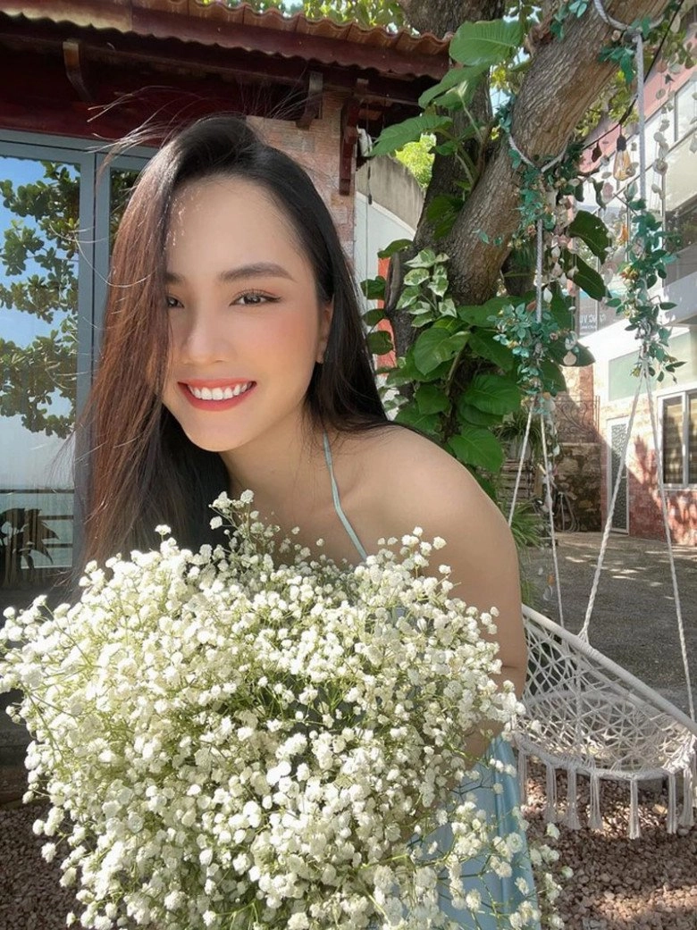 Hoa hậu từng bán vương miện làm mẹ tuổi 24 có gương mặt chuẩn tỉ lệ vàng mặt mộc xứng danh nữ thần - 6