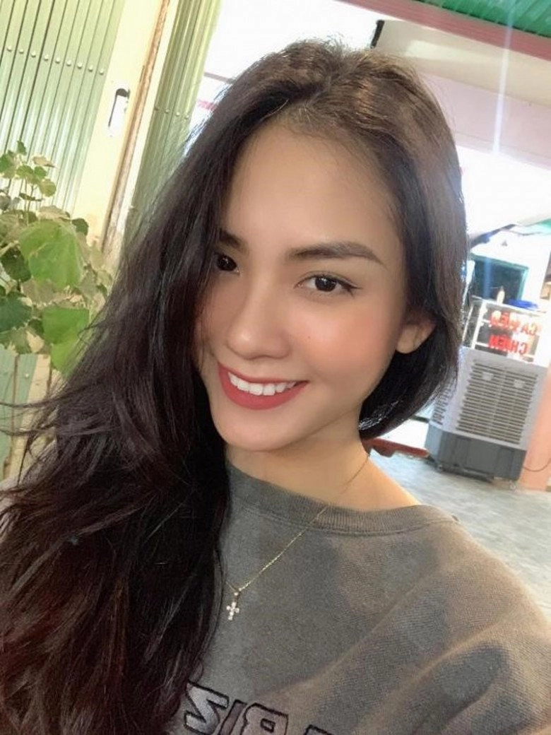 Hoa hậu từng bán vương miện làm mẹ tuổi 24 có gương mặt chuẩn tỉ lệ vàng mặt mộc xứng danh nữ thần - 7