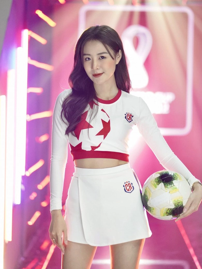 Hotgirl nóng cùng world cup 2022 có con khi đang là sinh viên báo chí thành tích học tập vẫn rất đáng nể - 11