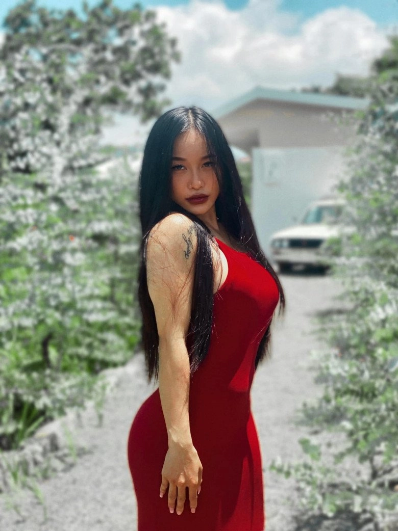 Hotgirl pleiku có đường cong gắt hơn đường đua bên trong có đá tảng nhờ rèn mà nên - 4