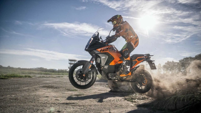 Ktm 1290 super adventure s 2023 đã sẵn sàng chinh phục những dặm đường - 8