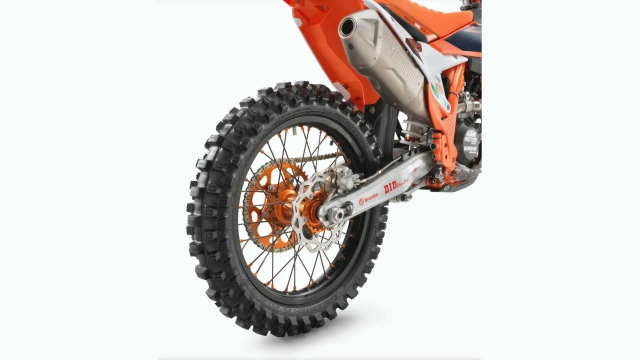 Ktm 450 sx-f factory edition 2023 trình làng với ngoại hình lôi cuốn - 5