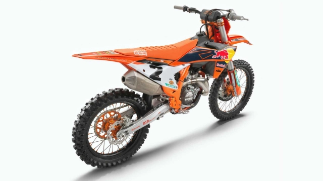 Ktm 450 sx-f factory edition 2023 trình làng với ngoại hình lôi cuốn - 16